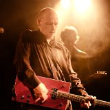 red-82274